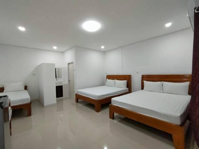 Hotel King Fa House Mae Sot Exterior foto