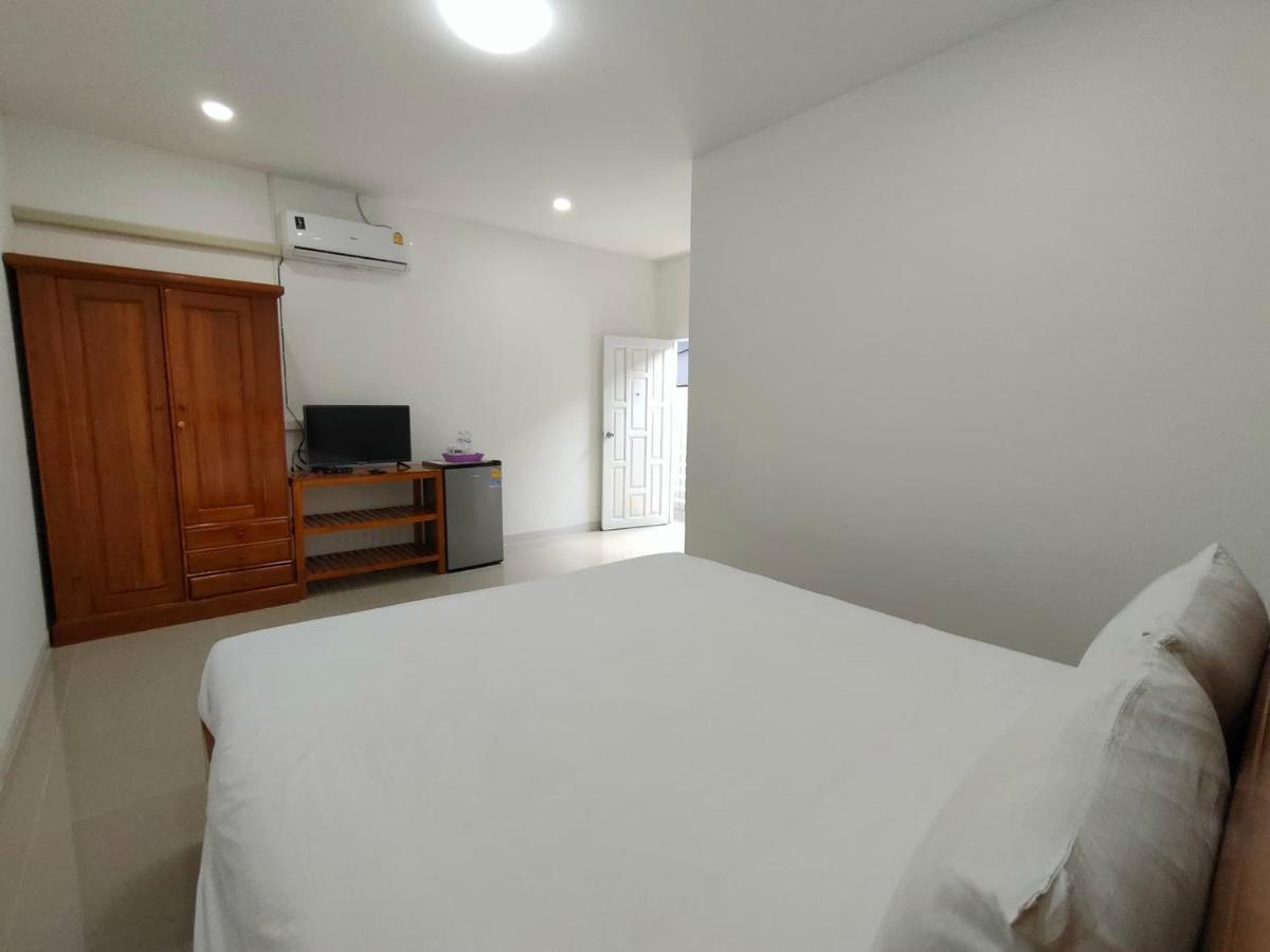 Hotel King Fa House Mae Sot Exterior foto