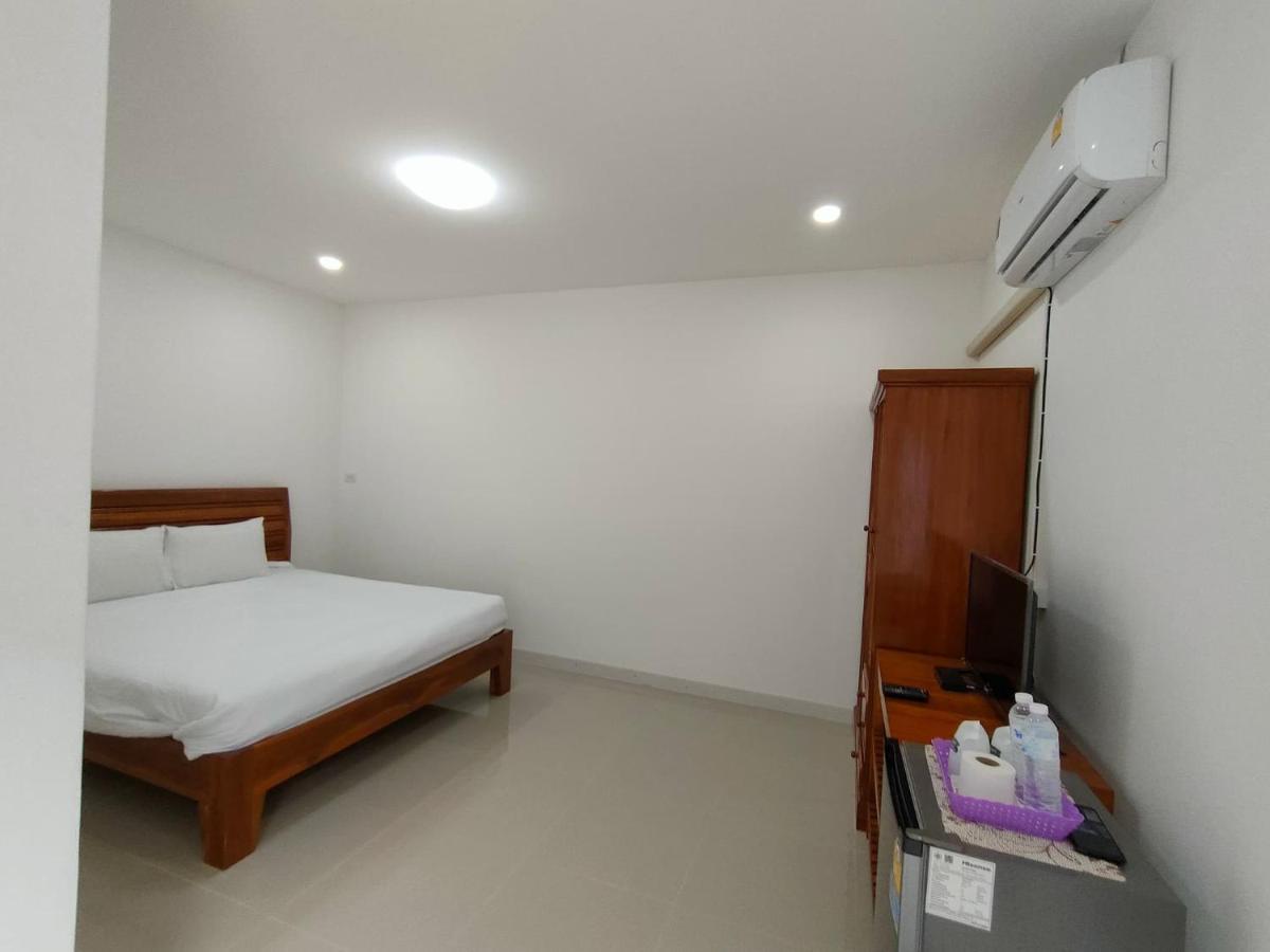Hotel King Fa House Mae Sot Exterior foto